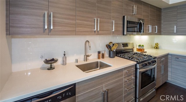 MLS #SB25262257 image #7