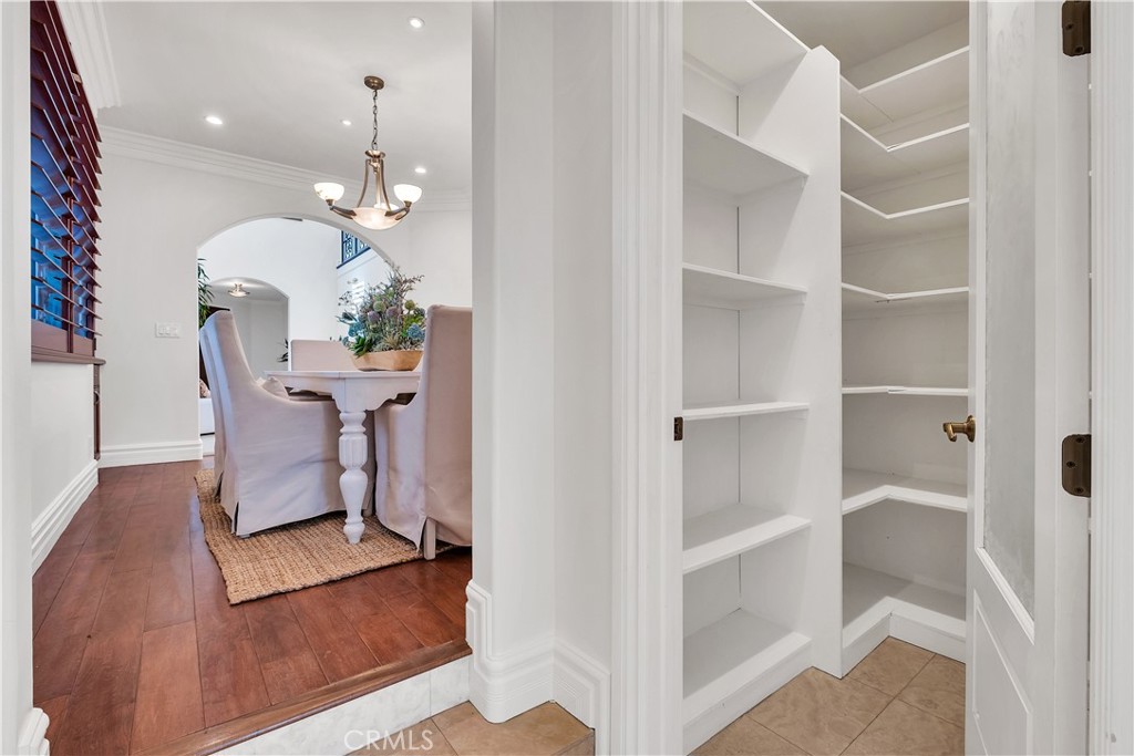 MLS #SB25262336 image #14