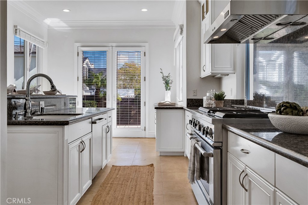 MLS #SB25262336 image #16