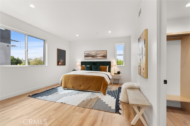 MLS #SB25262547 image #21