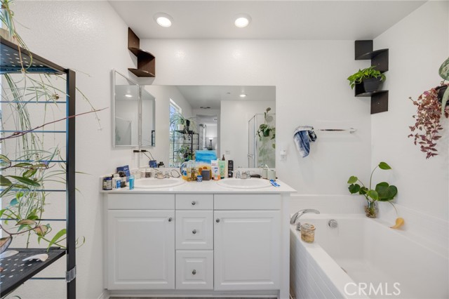 MLS #SB25262614 image #12