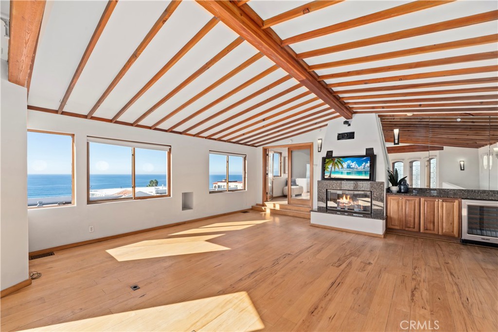 MLS #SB25262691 image #3