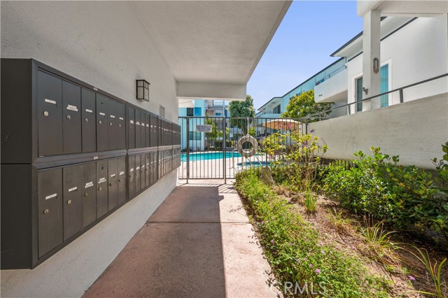 MLS #SB25262736 image #1