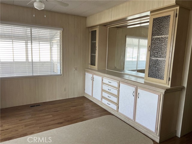 MLS #SB25262962 image #8