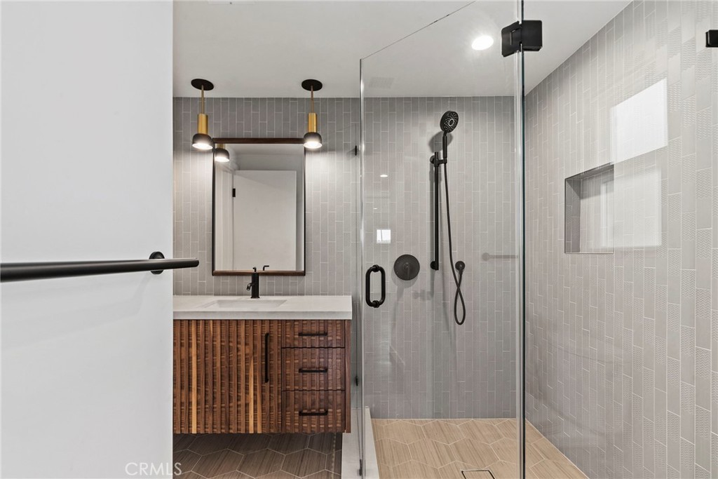 MLS #SB25263084 image #19