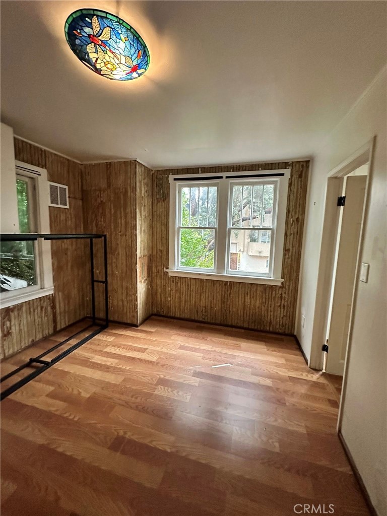 MLS #SB25263089 image #12