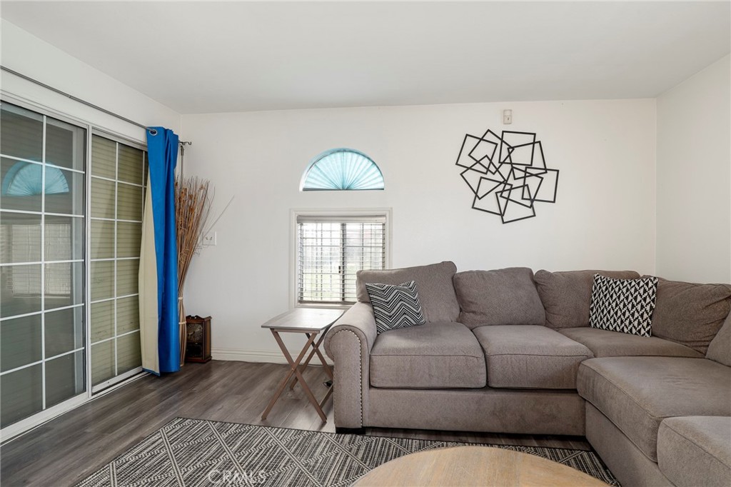 MLS #SB25263213 image #4