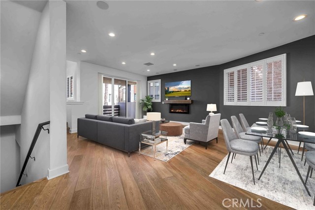 MLS #SB25263265 image #2