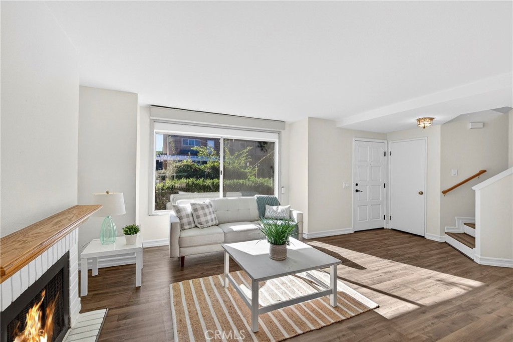 MLS #SB25263368 image #4