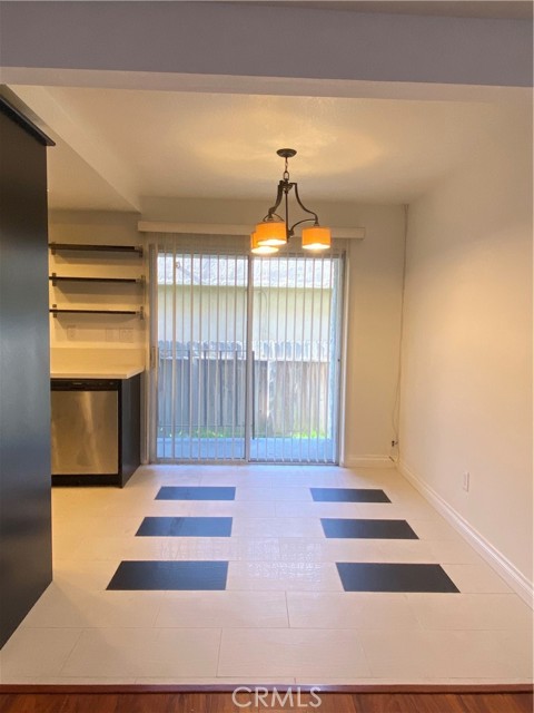 MLS #SB25263580 image #1