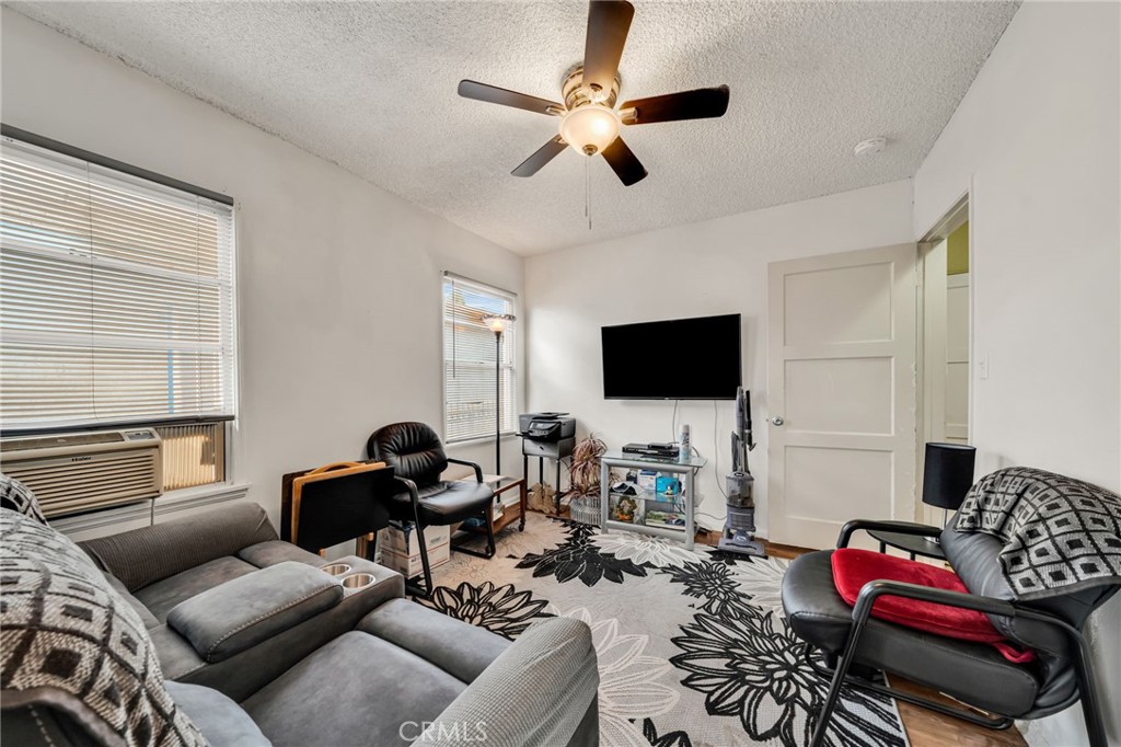 MLS #SB25263793 image #14