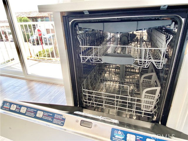 MLS #SB25264046 image #25