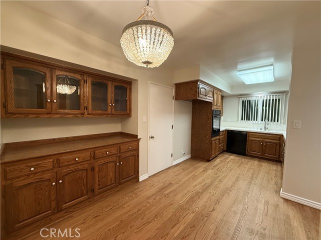 MLS #SB25264126 image #9