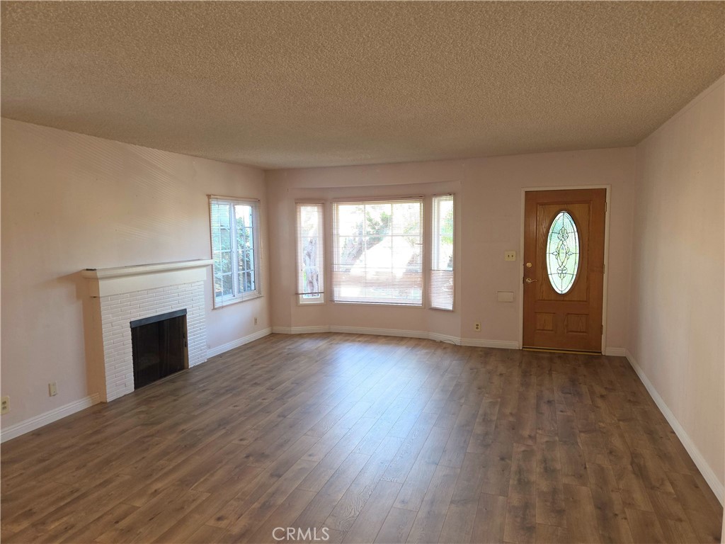 MLS #SB25264453 image #8