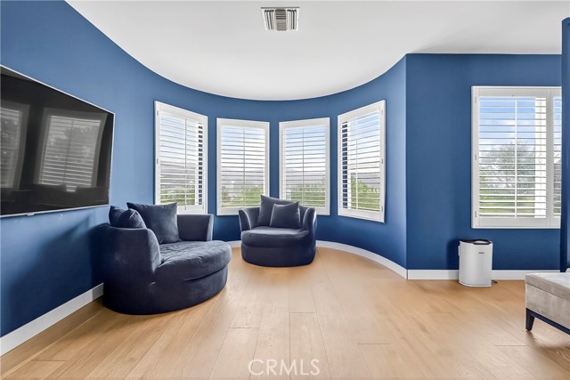 MLS #SB25264609 image #23