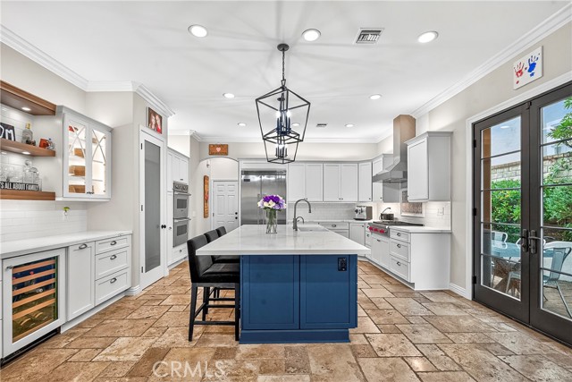 MLS #SB25264609 image #9