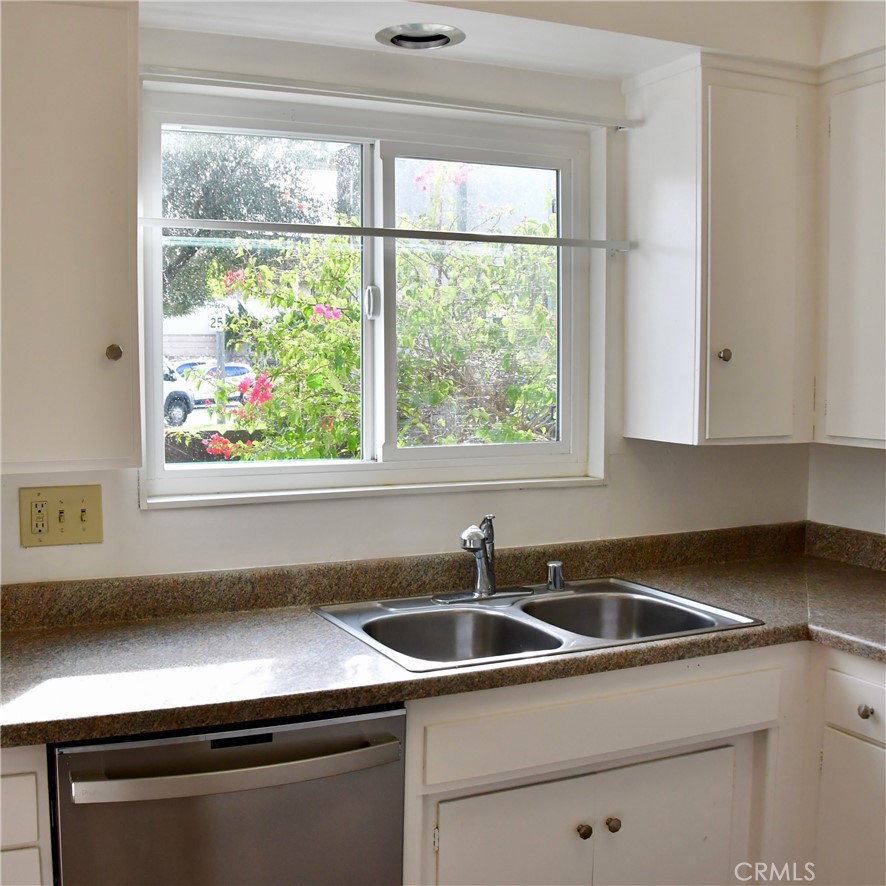 MLS #SB25264643 image #7