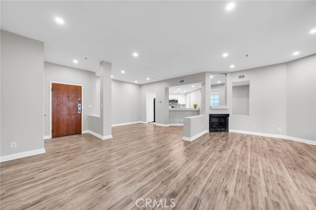 MLS #SB25264646 image #1