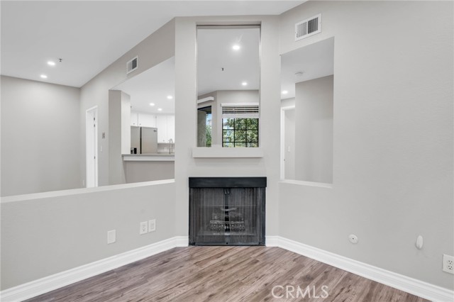 MLS #SB25264646 image #4