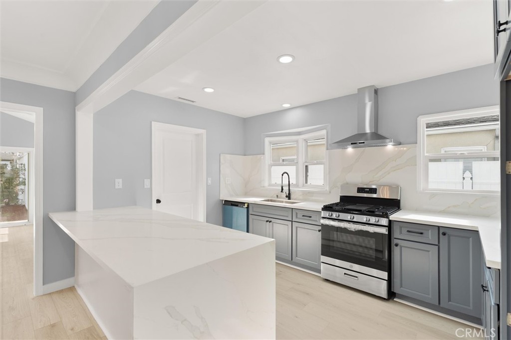 MLS #SB25264874 image #9