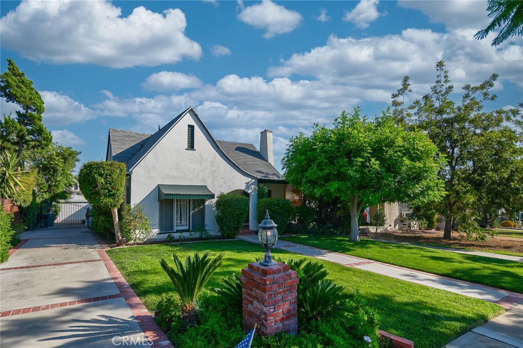 MLS #SB25265013 image #1