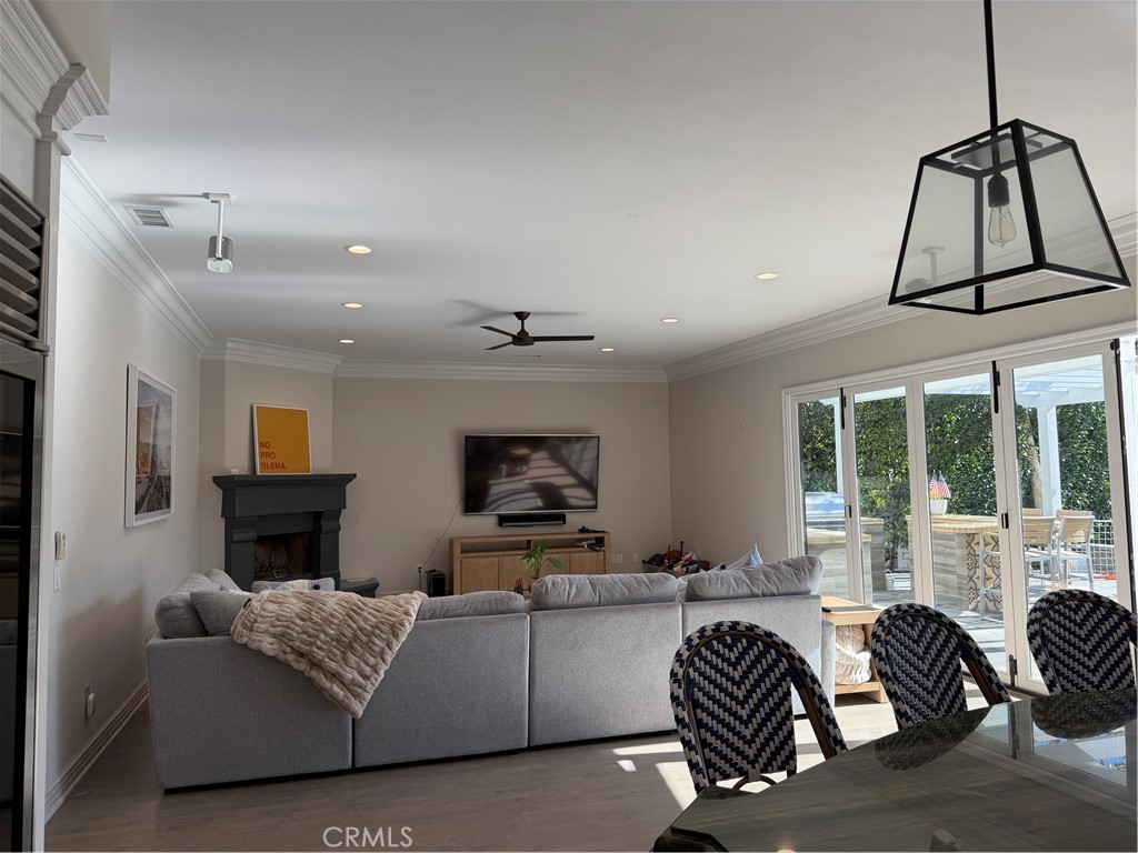 MLS #SB25265402 image #4