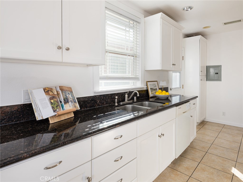 MLS #SB25265827 image #10