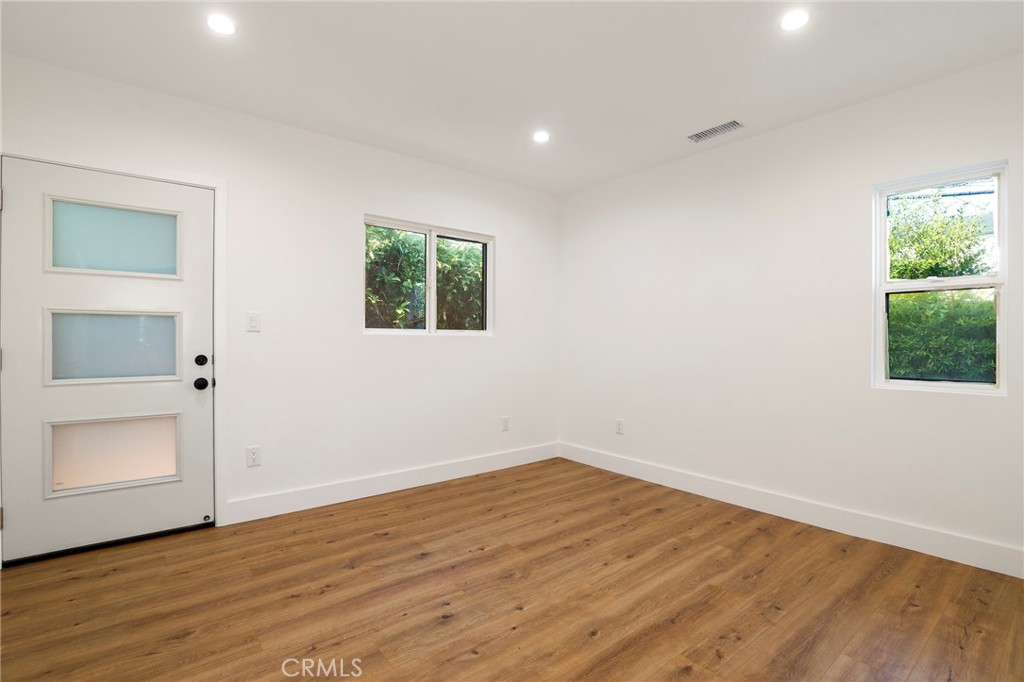 MLS #SB25265887 image #24