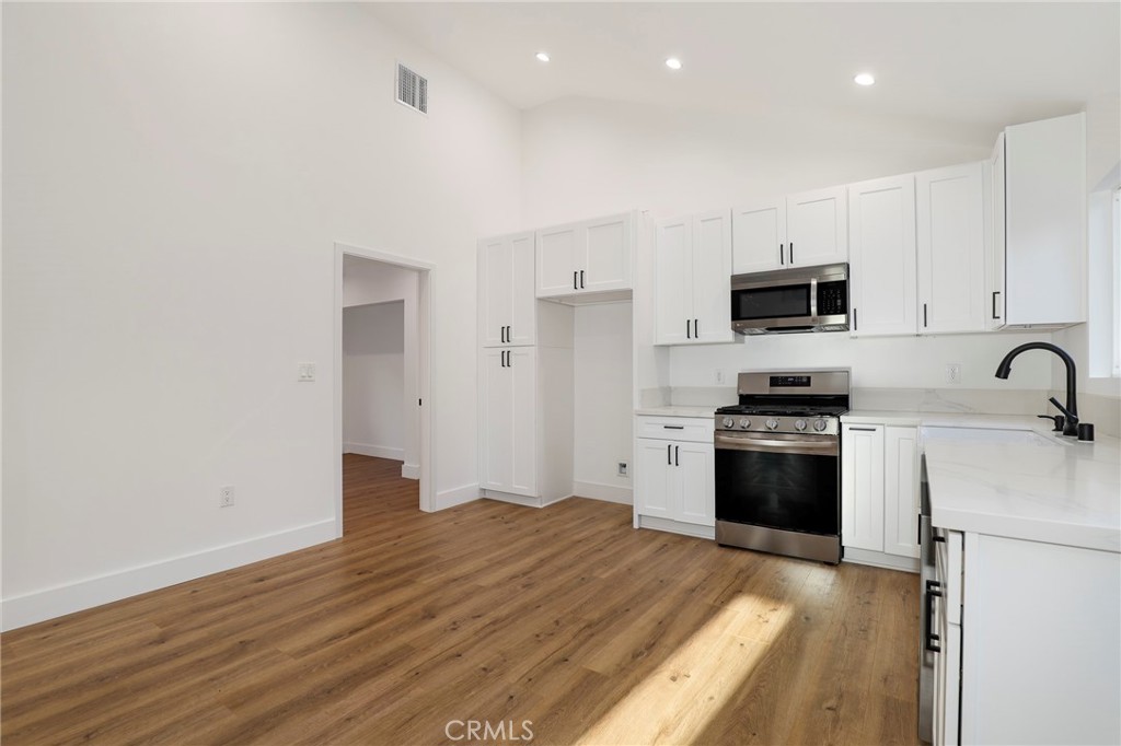 MLS #SB25265887 image #5