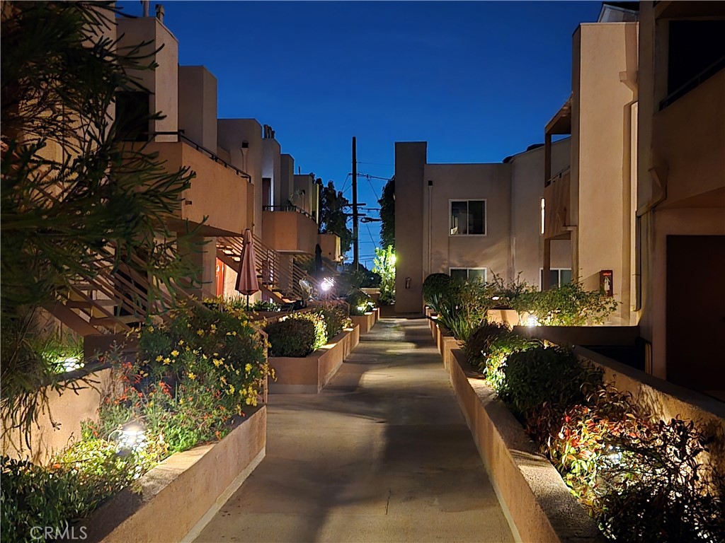 MLS #SB25265932 image #1