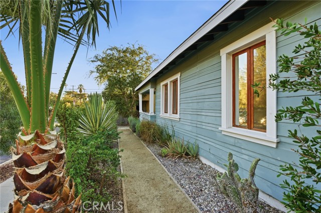 MLS #SB25265987 image #1