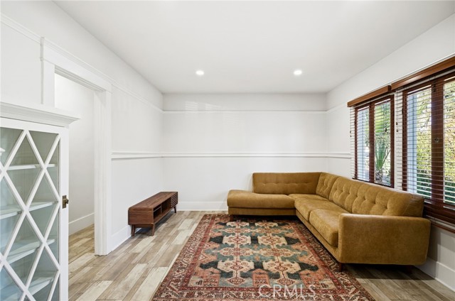 MLS #SB25265987 image #4