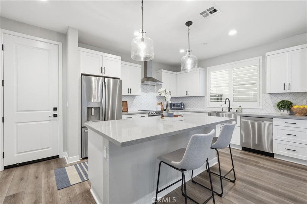 MLS #SB25266221 image #11