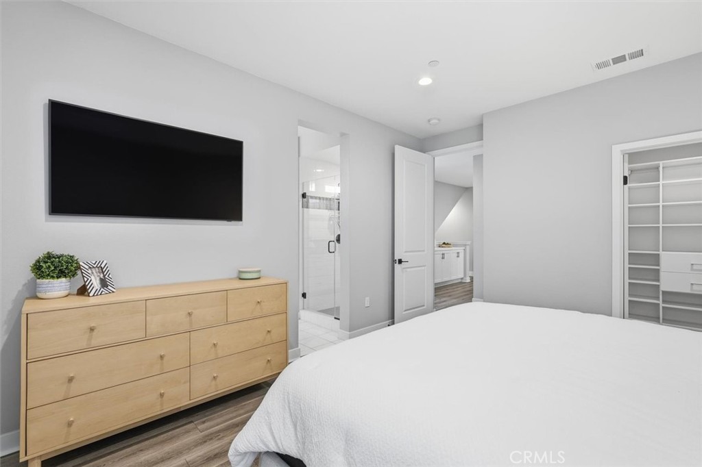 MLS #SB25266221 image #25