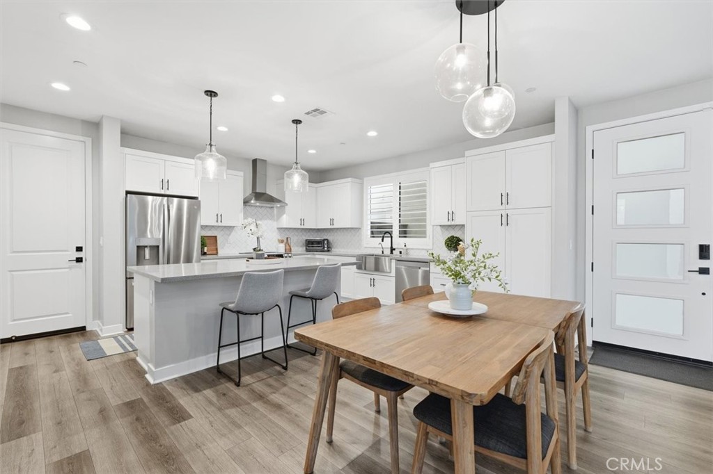 MLS #SB25266221 image #7