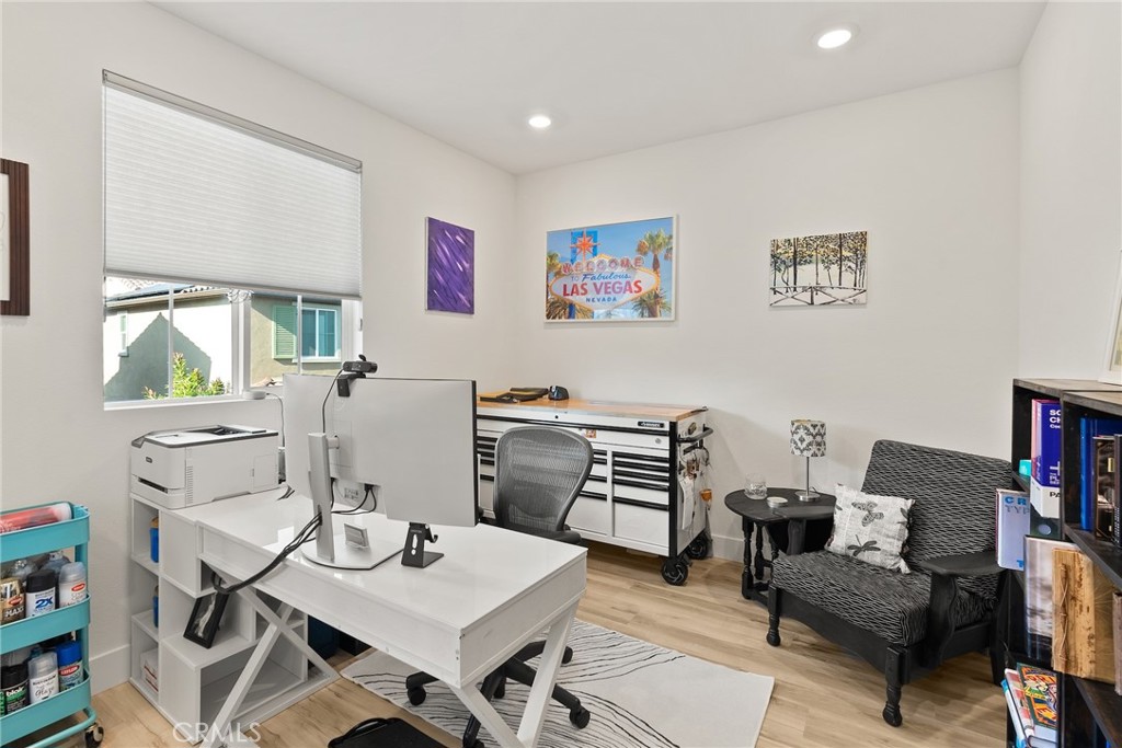 MLS #SB25266396 image #30