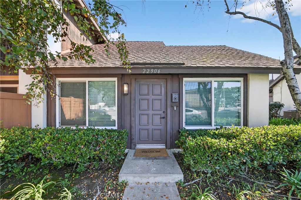 MLS #SB25266472 image #1