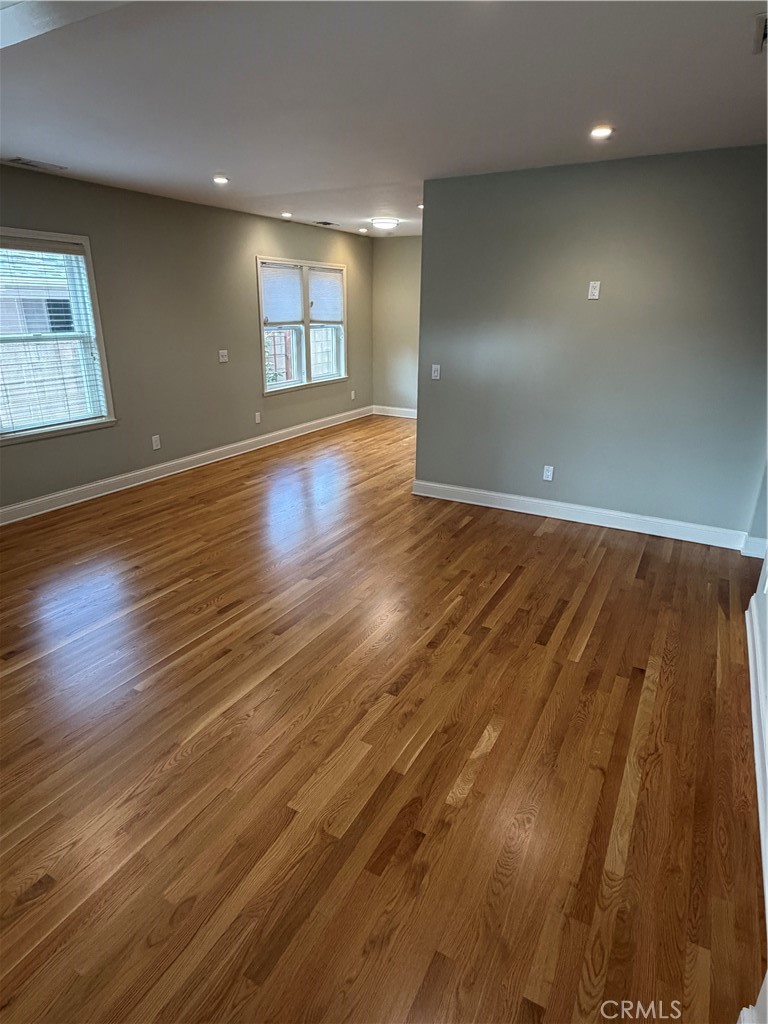 MLS #SB25266811 image #5