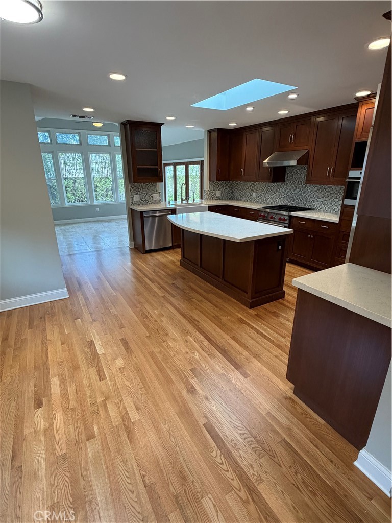 MLS #SB25266811 image #6