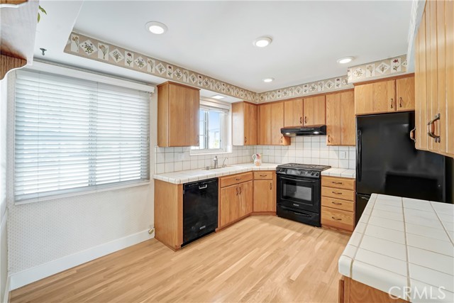 MLS #SB25266860 image #8