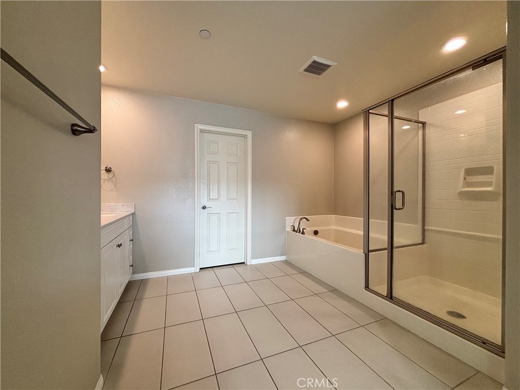 MLS #SB25266958 image #8