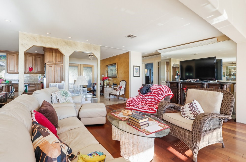 MLS #SB25267167 image #33