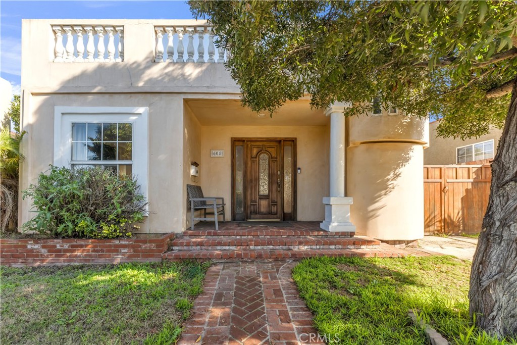 MLS #SB25267271 image #1