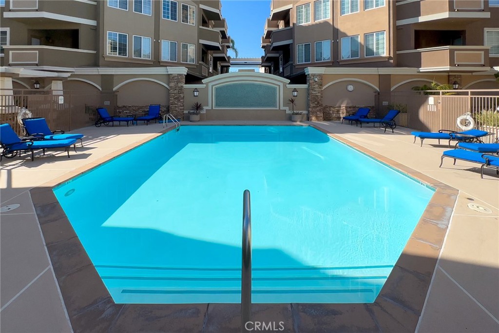 MLS #SB25267341 image #12