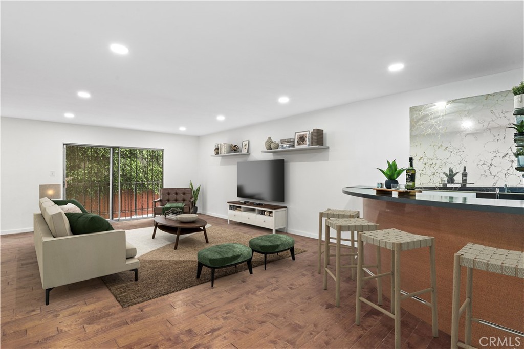 MLS #SB25267355 image #1