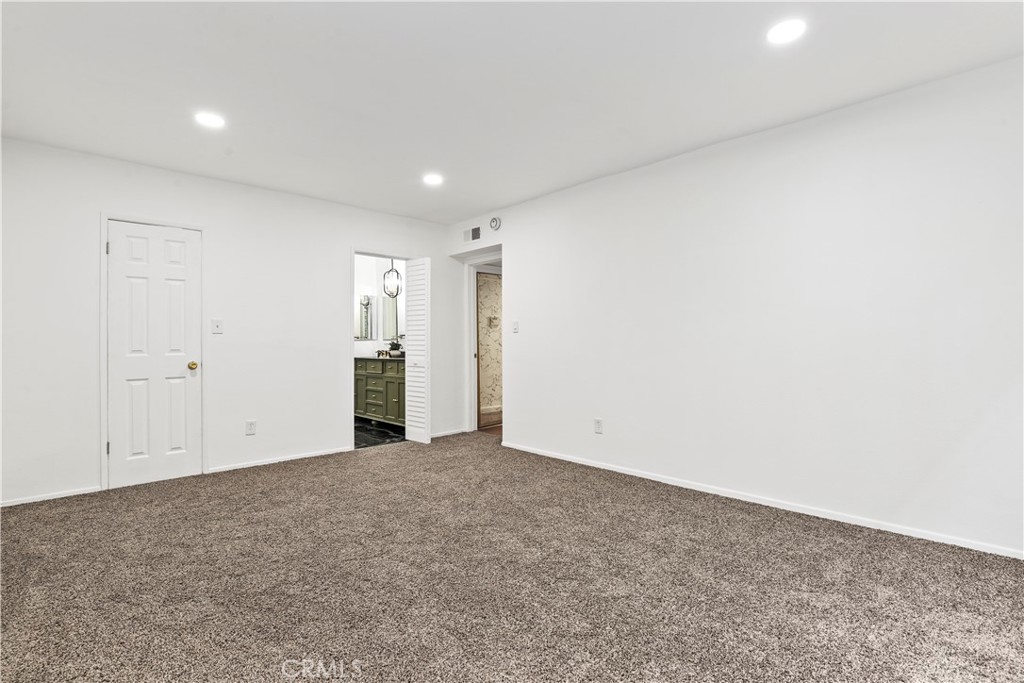 MLS #SB25267355 image #21