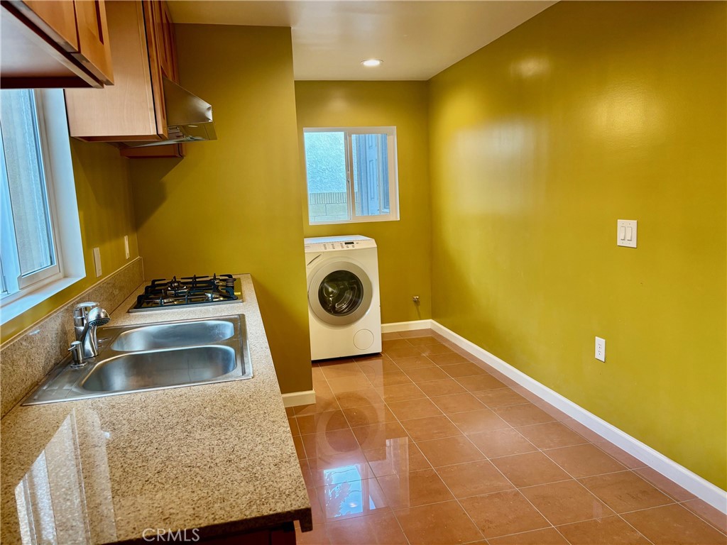 MLS #SB25267500 image #4