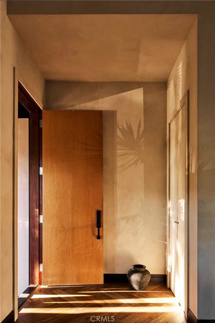 MLS #SB25267785 image #2