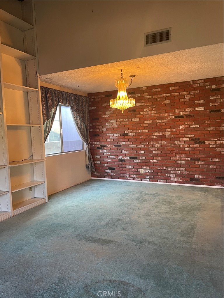 MLS #SB25267799 image #1