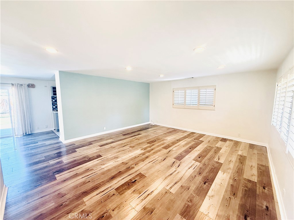 MLS #SB25267876 image #4